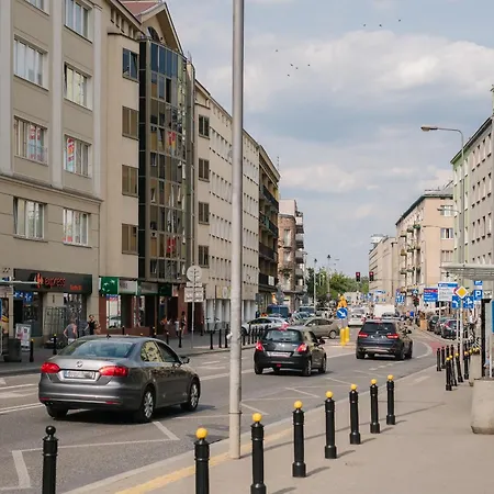 Srodmiescie By The River Warsaw